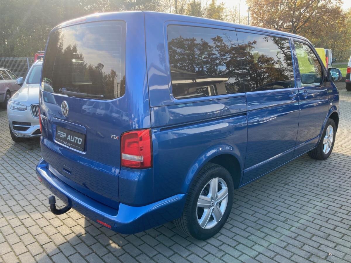 Volkswagen Caravelle