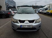 Mitsubishi Outlander SUV / Terénní 2,0 l 103 kw