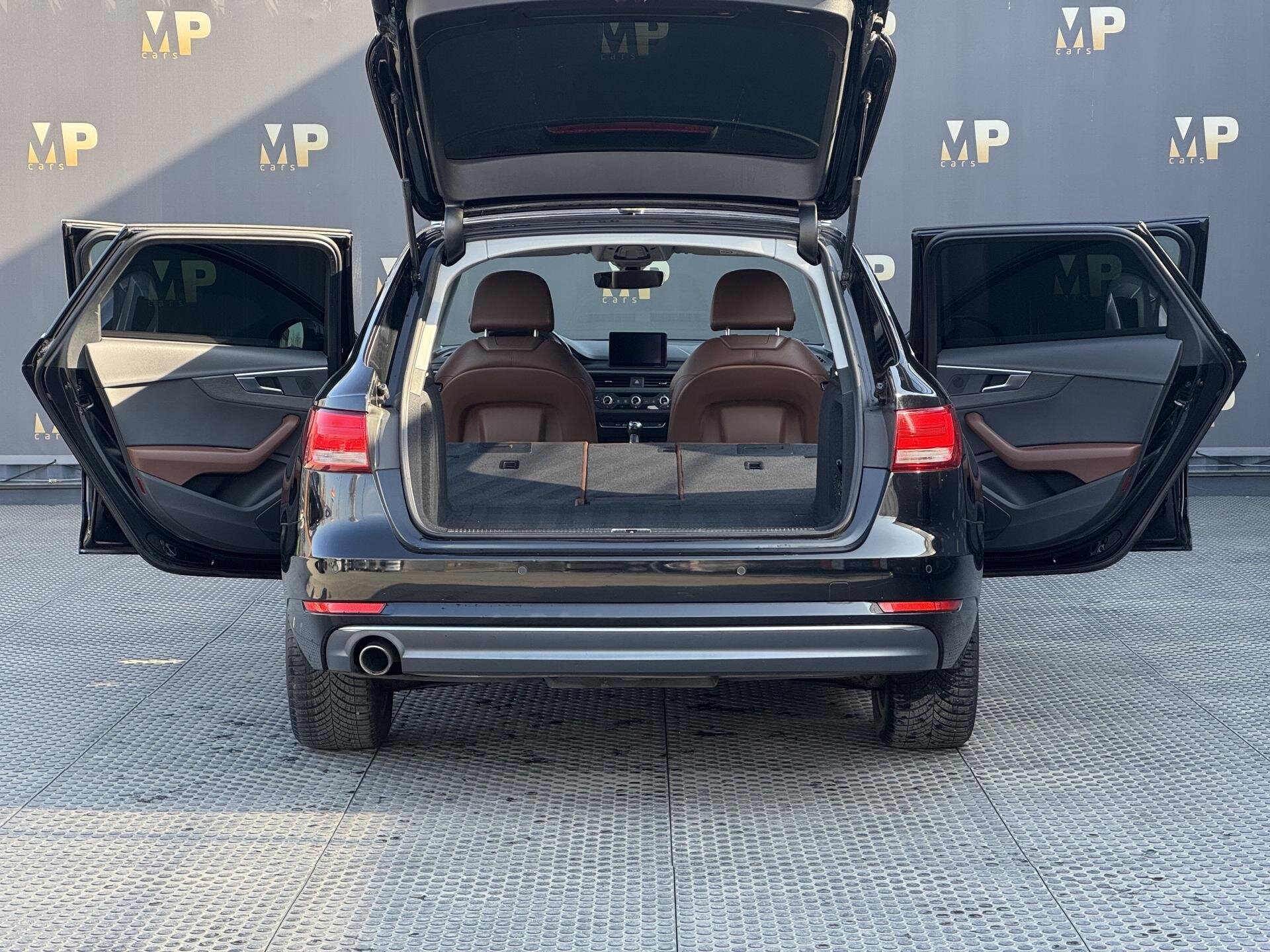 Audi A4 Kombi 2,0 l 110 kw