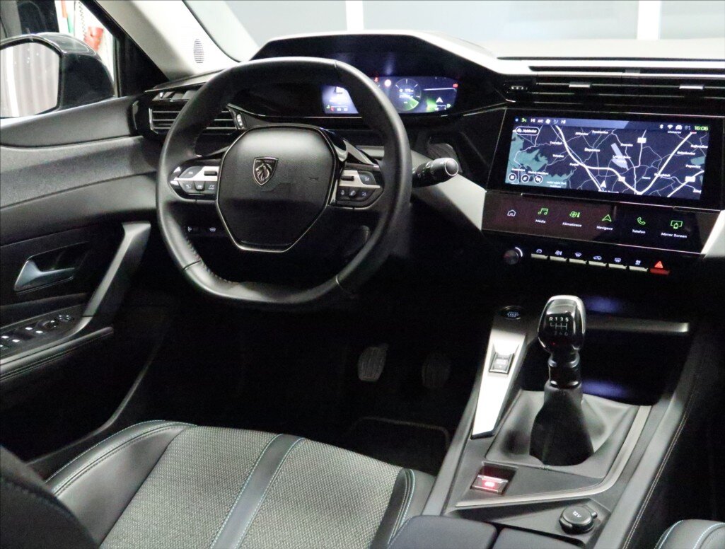 Peugeot 308 Kombi 1,2 l 96 kw