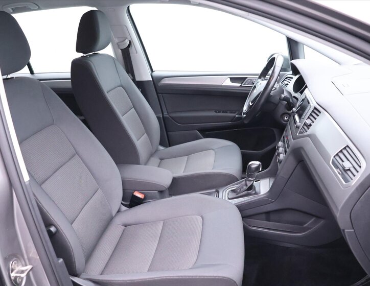 Volkswagen Golf Sportsvan MPV 1,4 l 92 kw