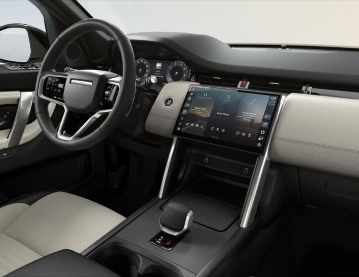 Land Rover Discovery Sport 6