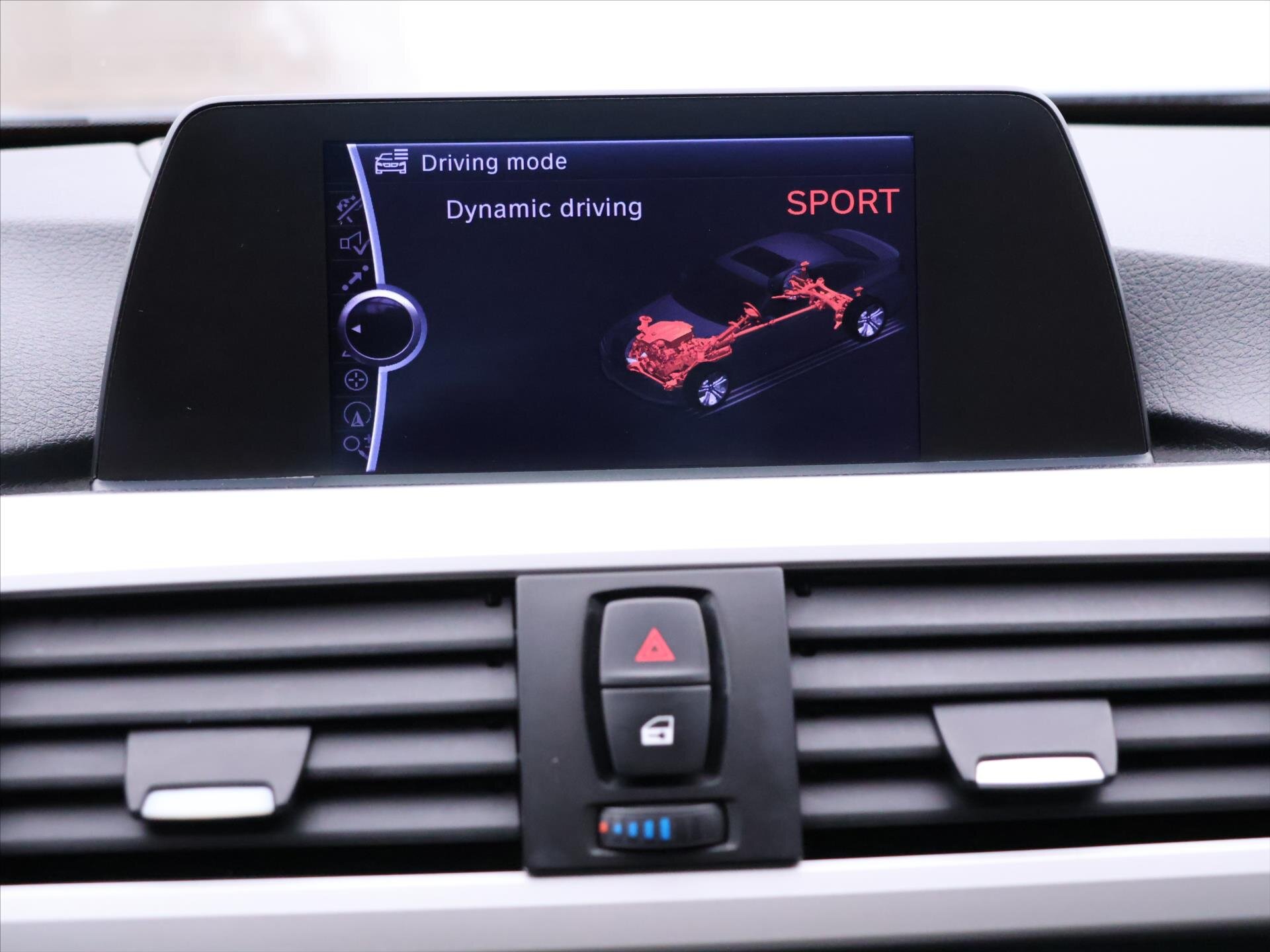 BMW Řada 3 Sedan 2,0 l 120 kw