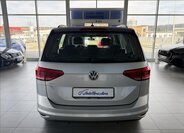 Volkswagen Touran Kombi 1,2 l 81 kw