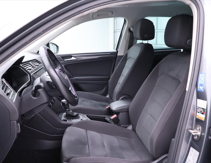Volkswagen Tiguan SUV / Terénní 2,0 l 176 kw