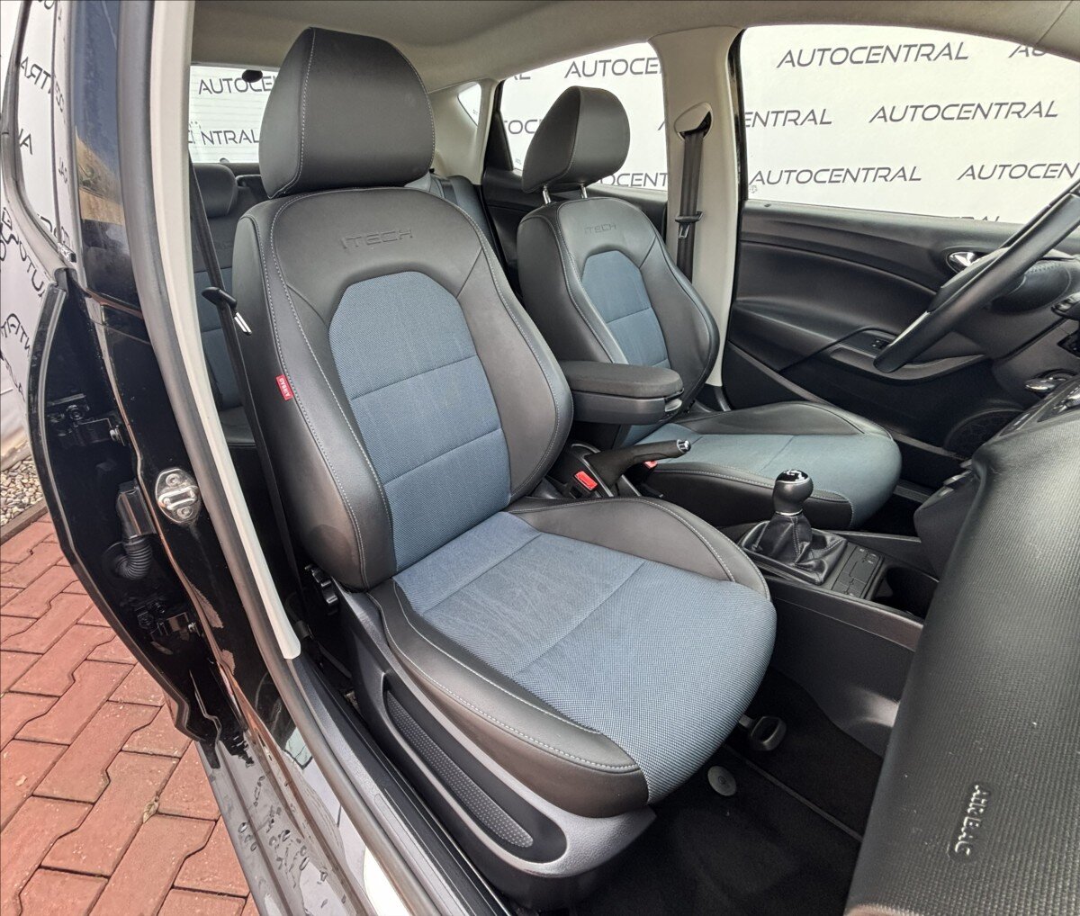 Seat Ibiza Hatchback 1,2 l 51 kw