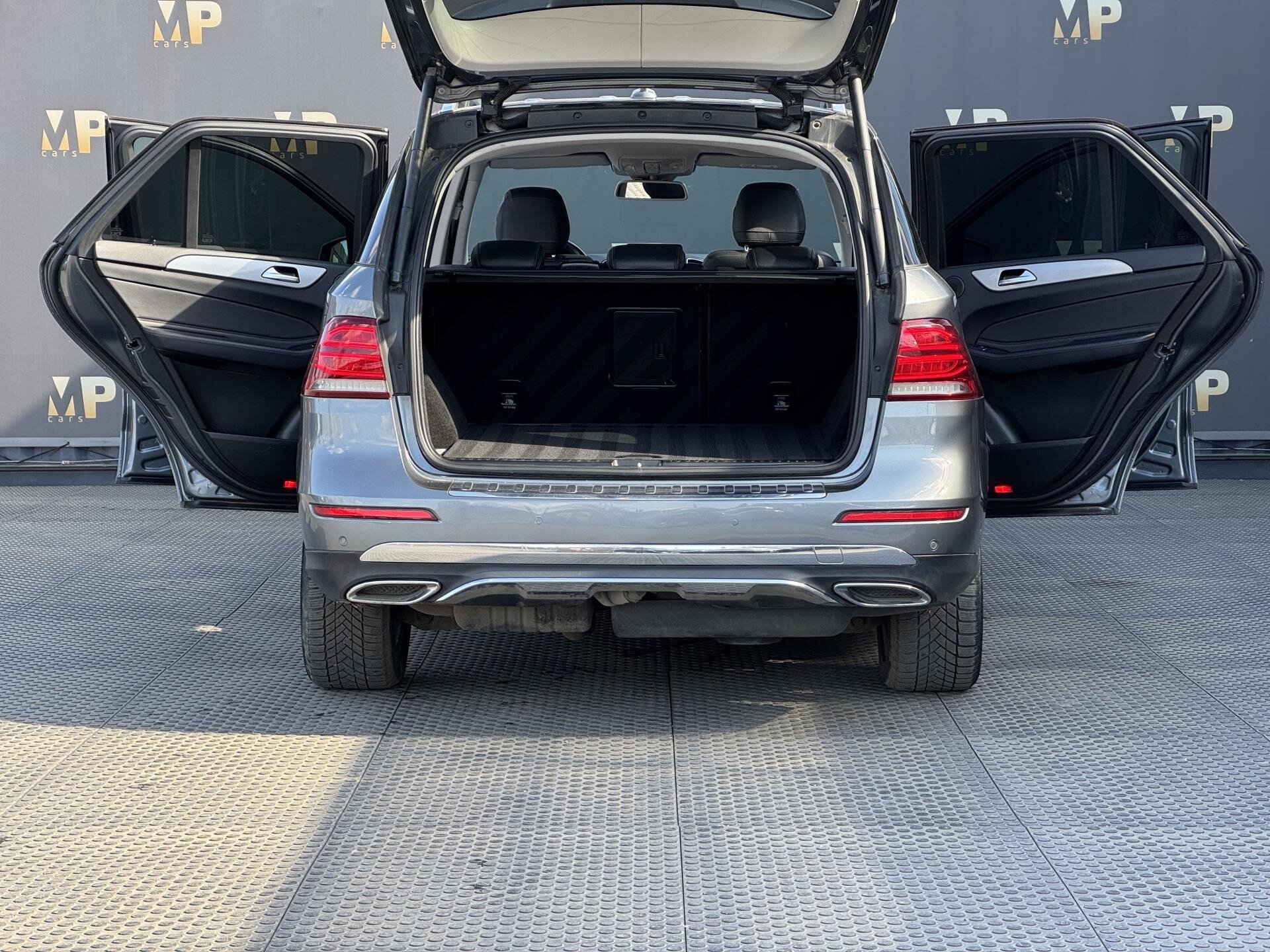 Mercedes-Benz GLE SUV / Terénní 3,0 l 190 kw