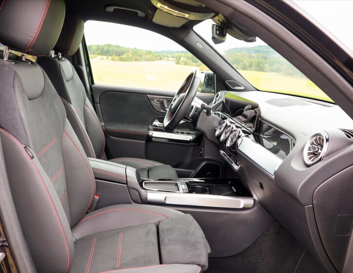 Mercedes-Benz GLB SUV / Terénní 2,0 l 110 kw