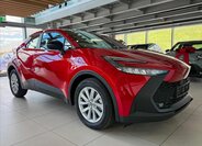 Toyota C-HR SUV 1,8 l 103 kw