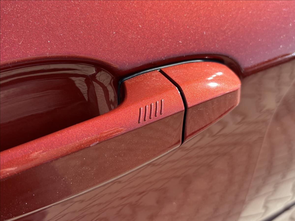 BMW X1 Kombi 1,5 l 100 kw