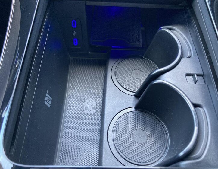 Mercedes-Benz EQE 24