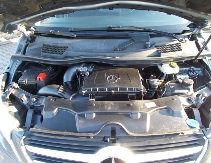 Mercedes-Benz Třídy V MPV 2,1 l 140 kw