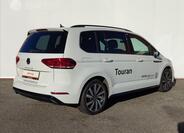 Volkswagen Touran 2