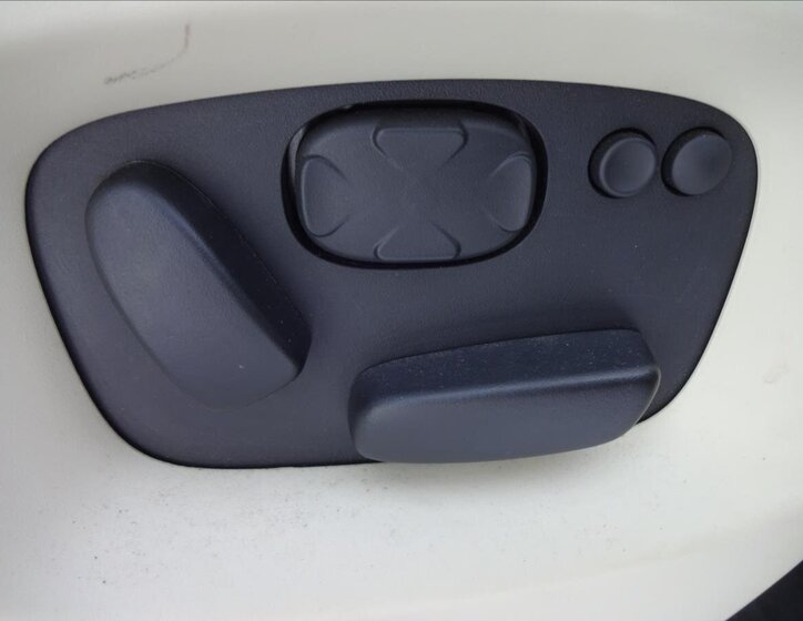 Land Rover Range Rover Sport SUV / Terénní 3,0 l 190 kw