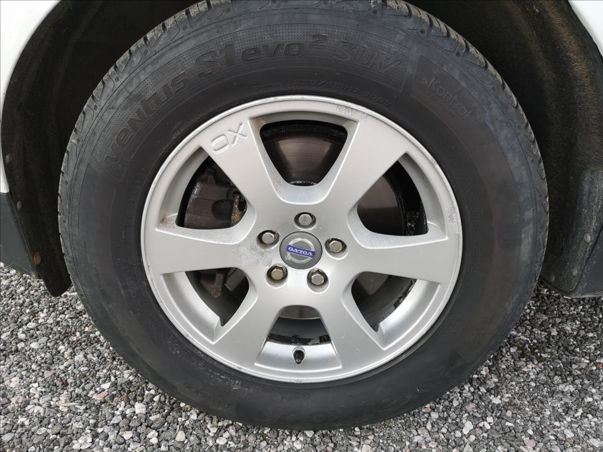 Volvo XC60 Kombi 2,4 l 136 kw