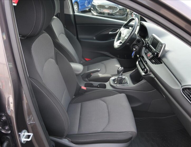 Hyundai i30 Hatchback 1,4 l 73 kw