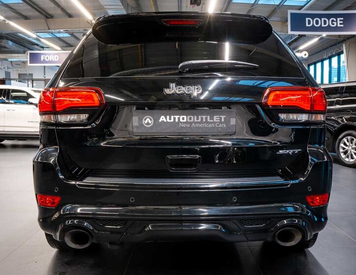 Jeep Grand Cherokee 4