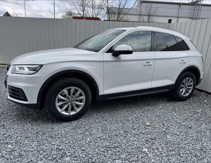 Audi Q5 SUV / Terénní 2,0 l 185 kw