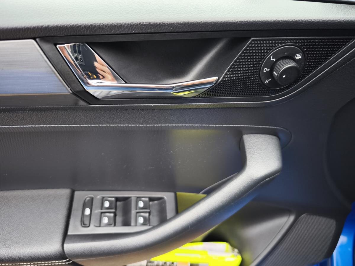 Škoda Rapid Hatchback 999,0 81 kw