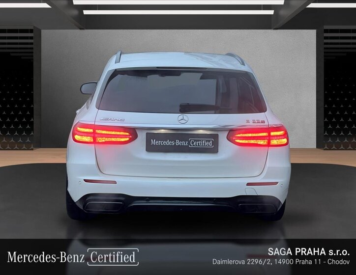 Mercedes-Benz Třídy E 4