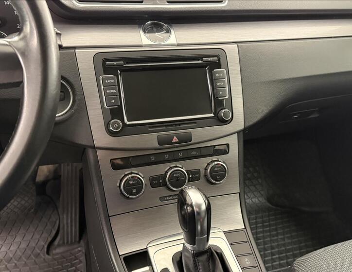 Volkswagen Passat 15