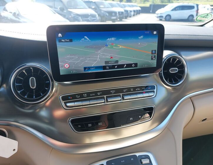 Mercedes-Benz Třídy V 27