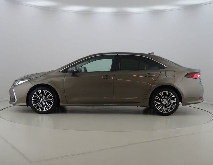 Toyota Corolla Sedan 1,5 l 92 kw