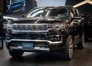 Jeep Grand Wagoneer 1