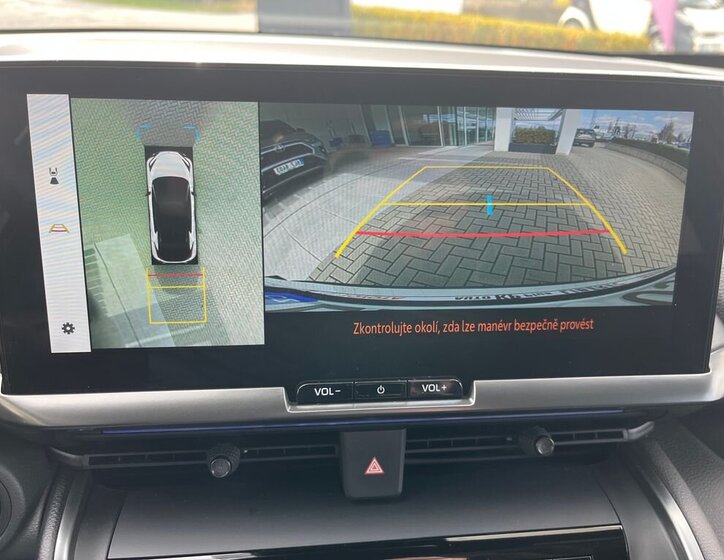 Toyota C-HR SUV / Terénní 2,0 l 145 kw