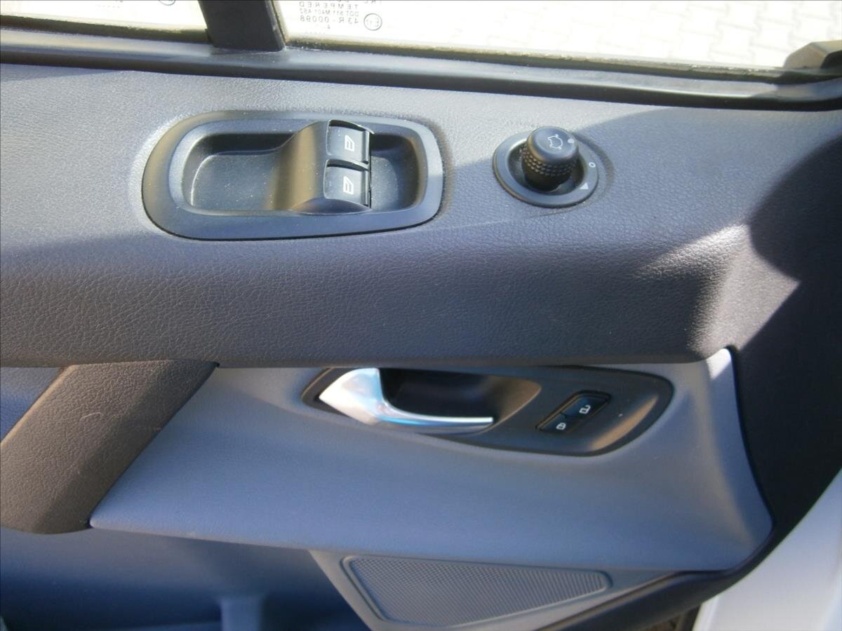 Ford Transit Custom Kombi 2,2 l 114 kw