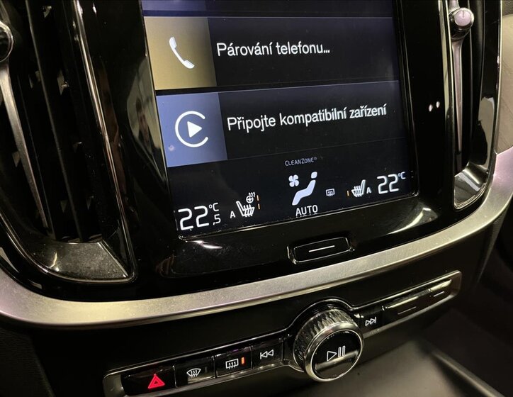 Volvo V60 Kombi 2,0 l 184 kw