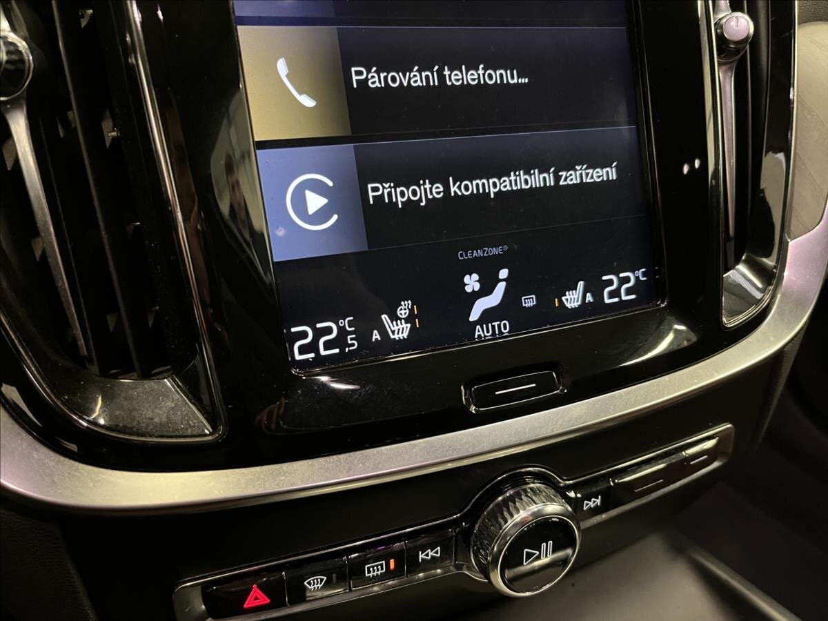 Volvo V60 Kombi 2,0 l 184 kw