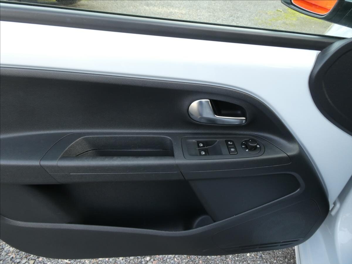 Volkswagen e-up! Hatchback 0,0 60 kw