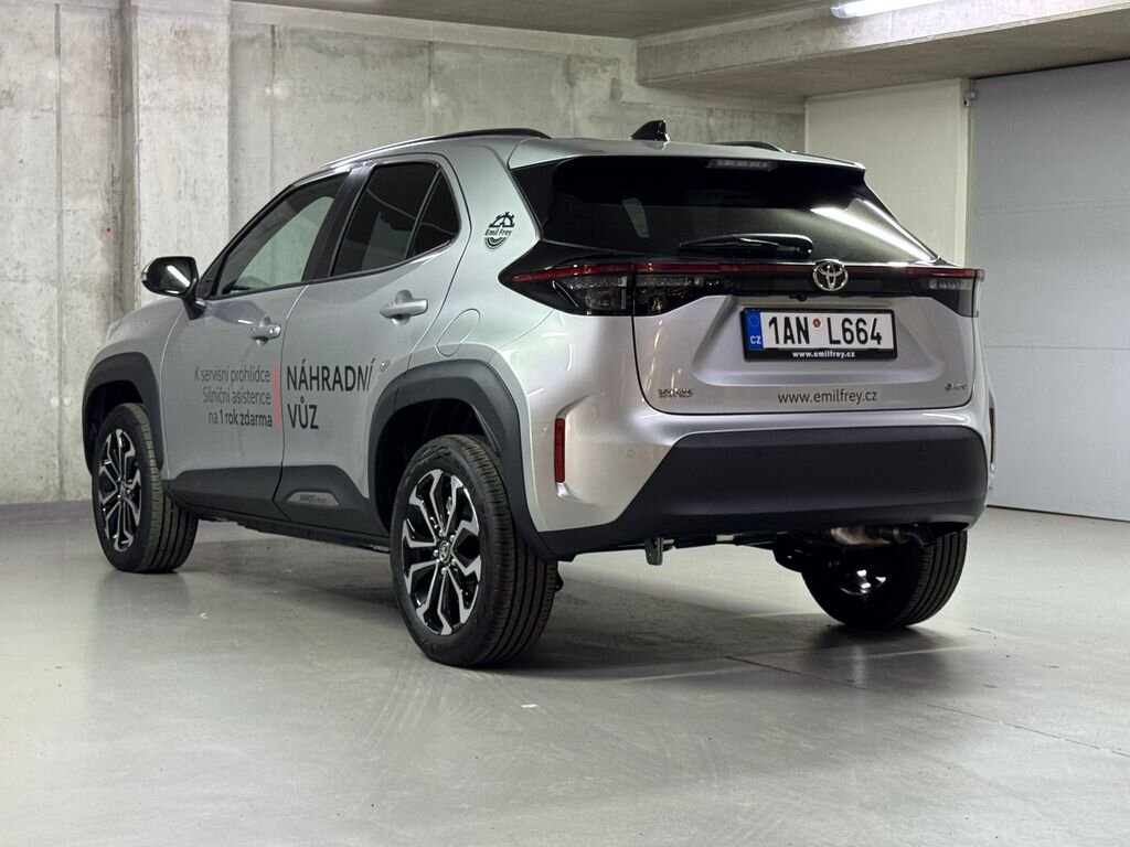 Toyota Yaris Cross SUV / Terénní 1,5 l 85 kw