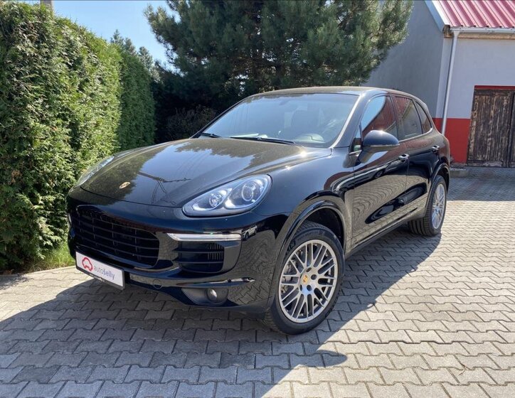 Porsche Cayenne SUV / Terénní 3,0 l 184 kw