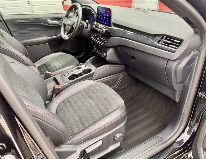 Ford Kuga SUV 2,0 l 110 kw