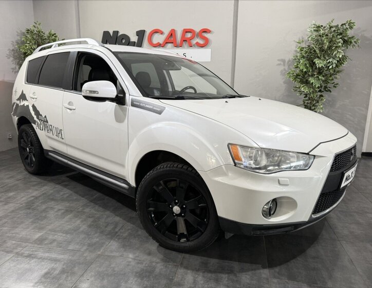 Mitsubishi Outlander SUV / Terénní 2,2 l 115 kw