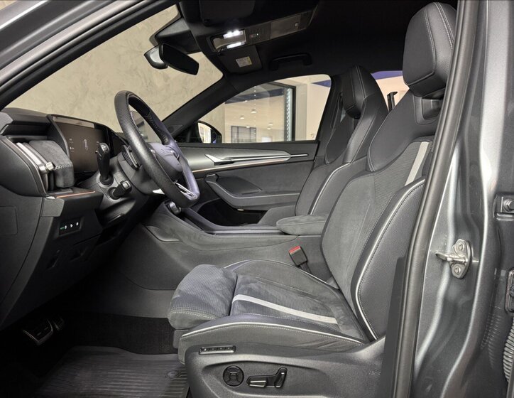 Škoda Kodiaq SUV / Terénní 1,5 l 150 kw