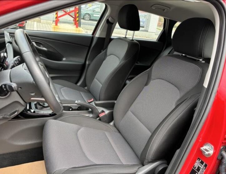 Hyundai i30 Kombi 1,5 l 70 kw