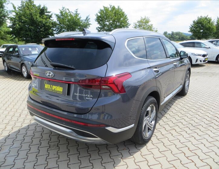 Hyundai Santa Fe SUV 2,2 l 142 kw