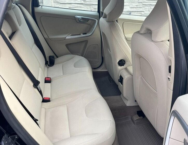 Volvo XC60 SUV 2,0 l 149 kw