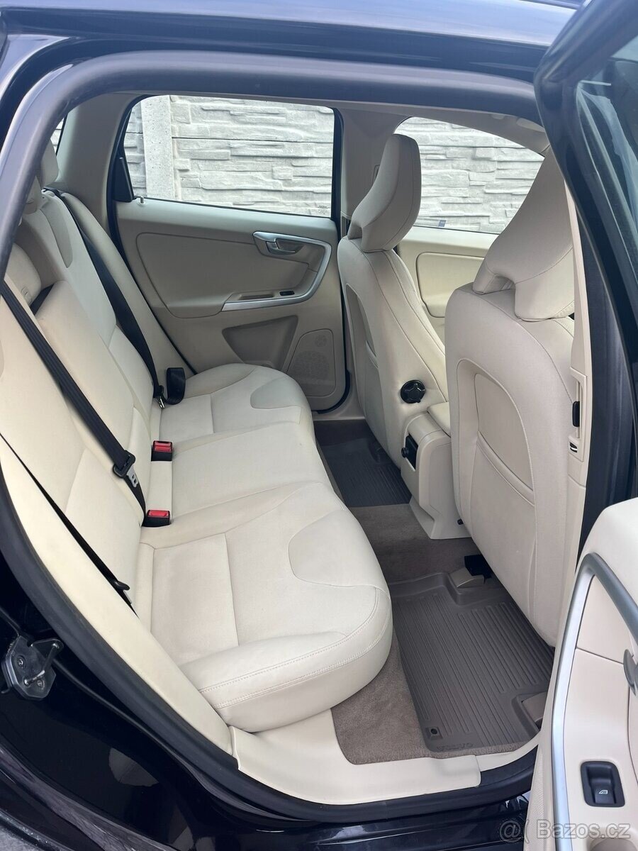 Volvo XC60 SUV 2,0 l 149 kw