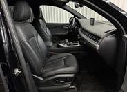 Audi Q7 47