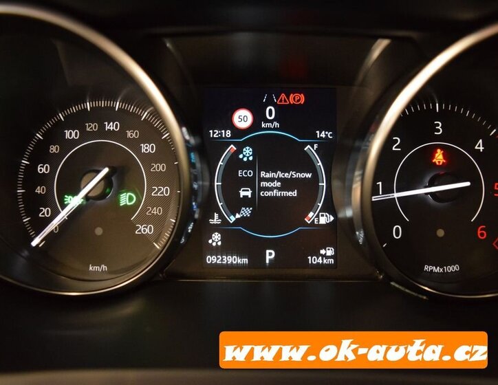 Jaguar F-Pace SUV 2,0 l 110 kw