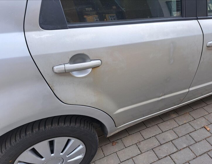 Suzuki SX4 Hatchback 1,9 l 88 kw