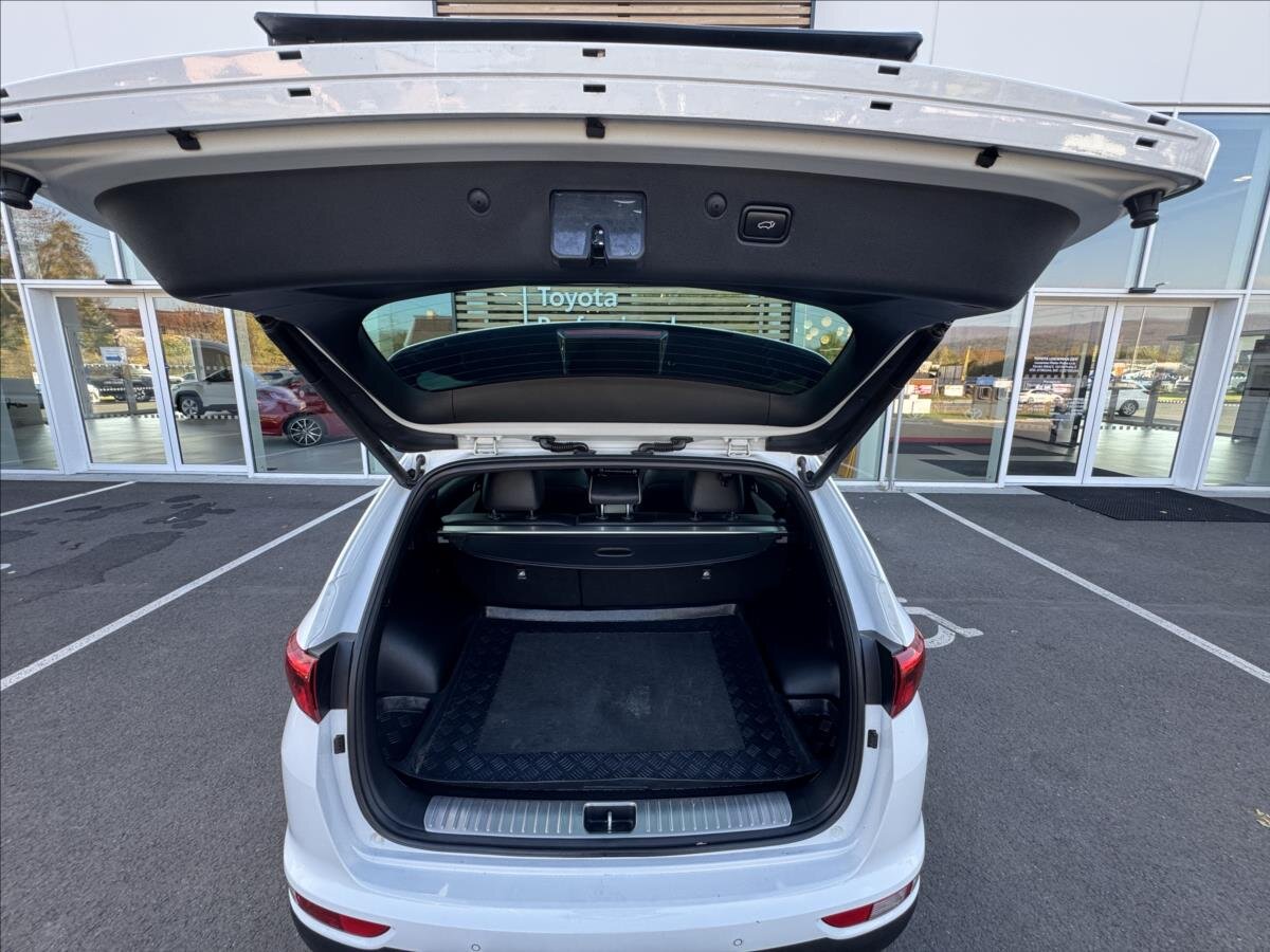 KIA Sportage SUV 2,0 l 136 kw