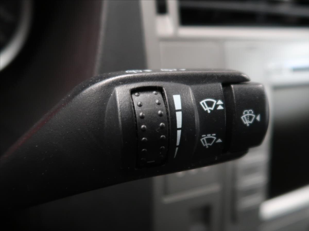 Ford Kuga SUV / Terénní 2,0 l 103 kw