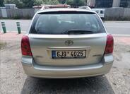 Toyota Avensis 9