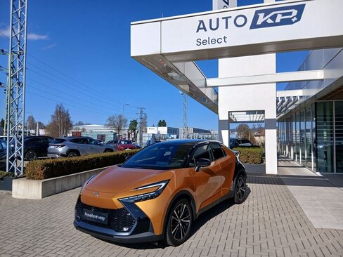 Toyota C-HR SUV / Terénní 2,0 l 112 kw