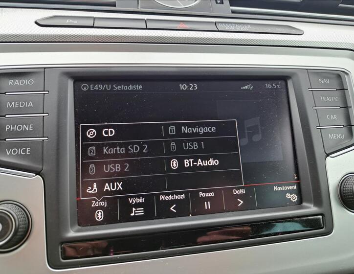 Volkswagen Passat 18